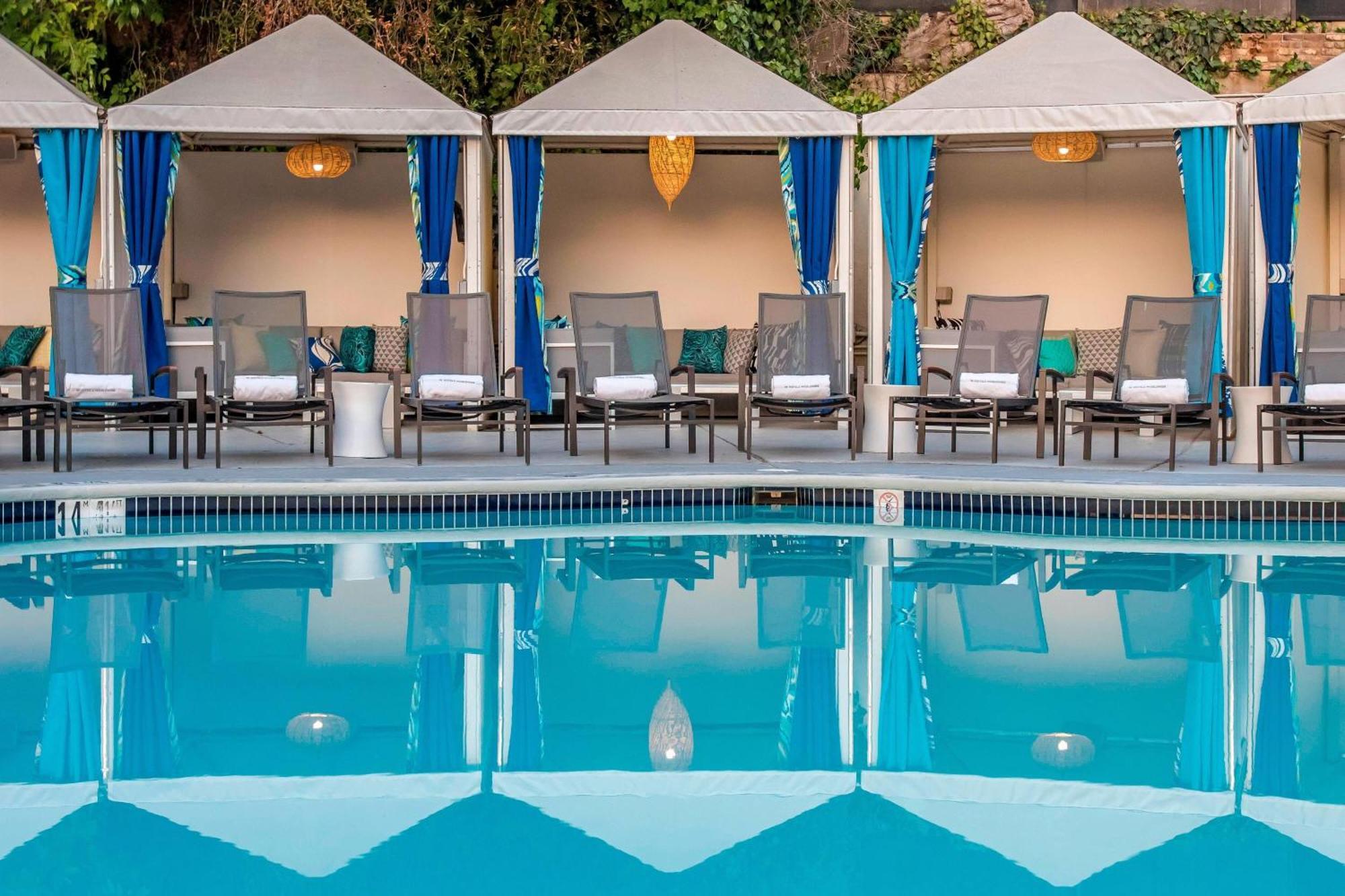 W Los Angeles - West Beverly Hills — Zdjęcia 1